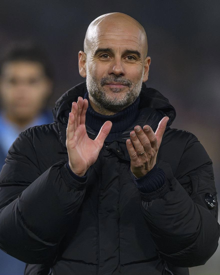 cityreport_'s tweet photo. ��� Mind the gap, mind the gap, @ManUtd… https://t.co/h45N69Kg5T