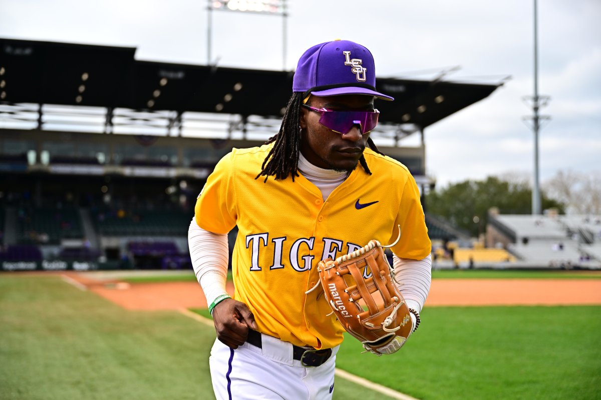 LSUbaseball's tweet photo. Nothin' Like The Sunday Golds ✨ https://t.co/a0uVWwZlZz