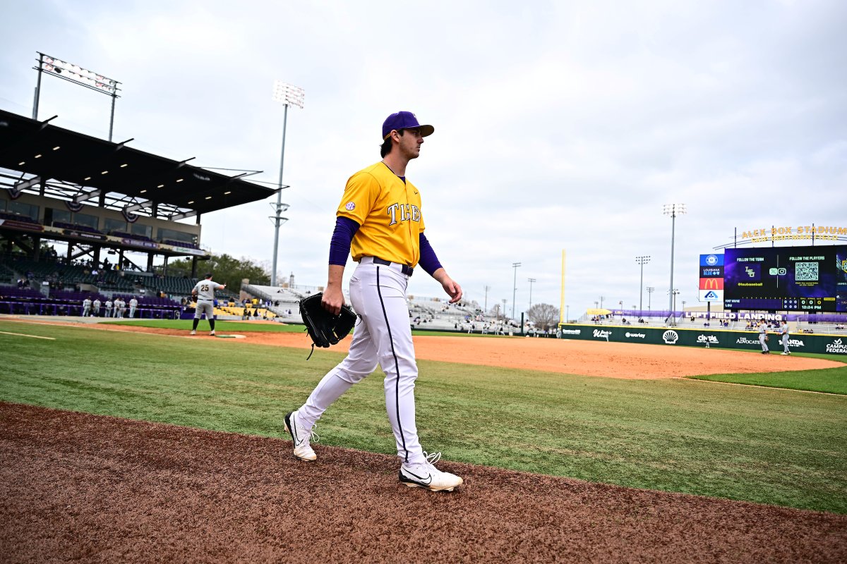LSUbaseball's tweet photo. Nothin' Like The Sunday Golds ✨ https://t.co/a0uVWwZlZz