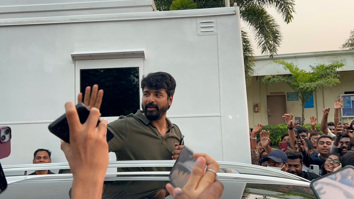 Alez Ultrawesome tweet media