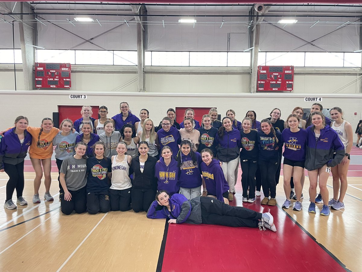 Our team competed yesterday at Huntley for their first indoor meet of the season, and it was a great performance overall! 

We had 13 PRs—fantastic way to start the season! 

Varsity finished 13th overall, proud of the effort! 💪