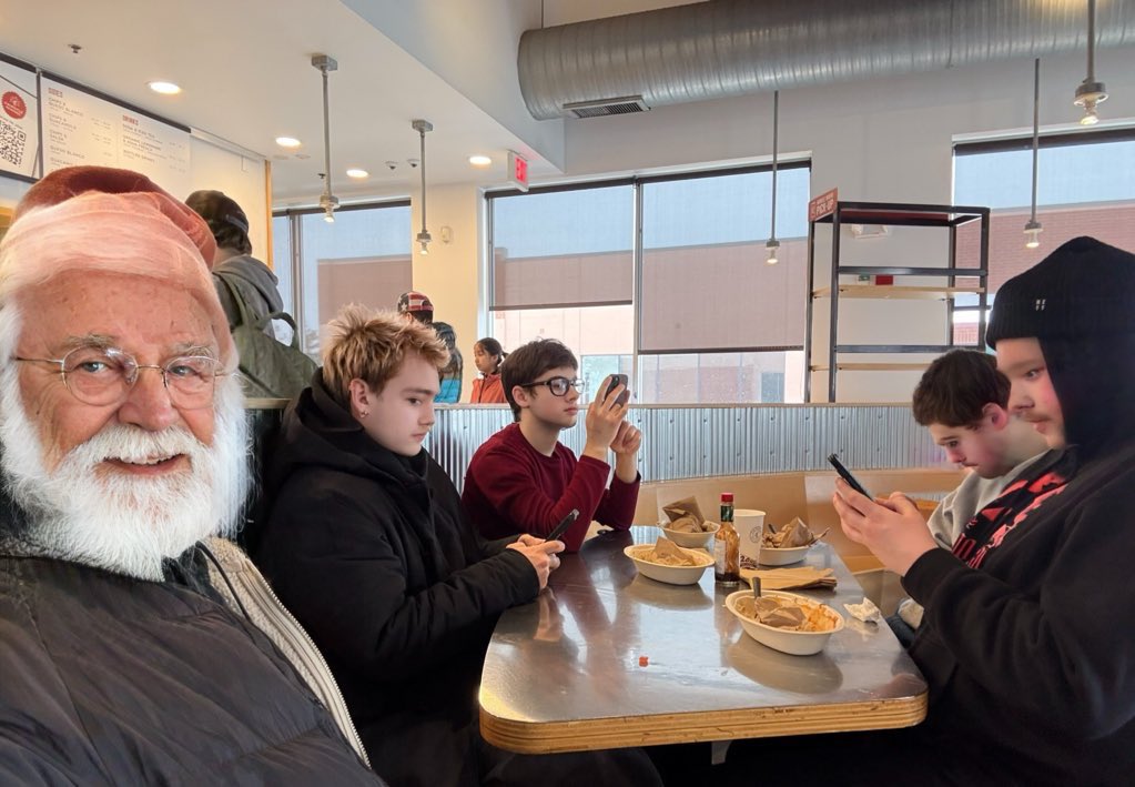 Took the grandkids out for chipotle and they’re all just stuck in their phones! Anyway Lip Critic plays Minneapolis tonight, gonna take them to the show just to crowd kill them in the pit, teach em a lesson about exploiting pappy for some carne asada #fuckem