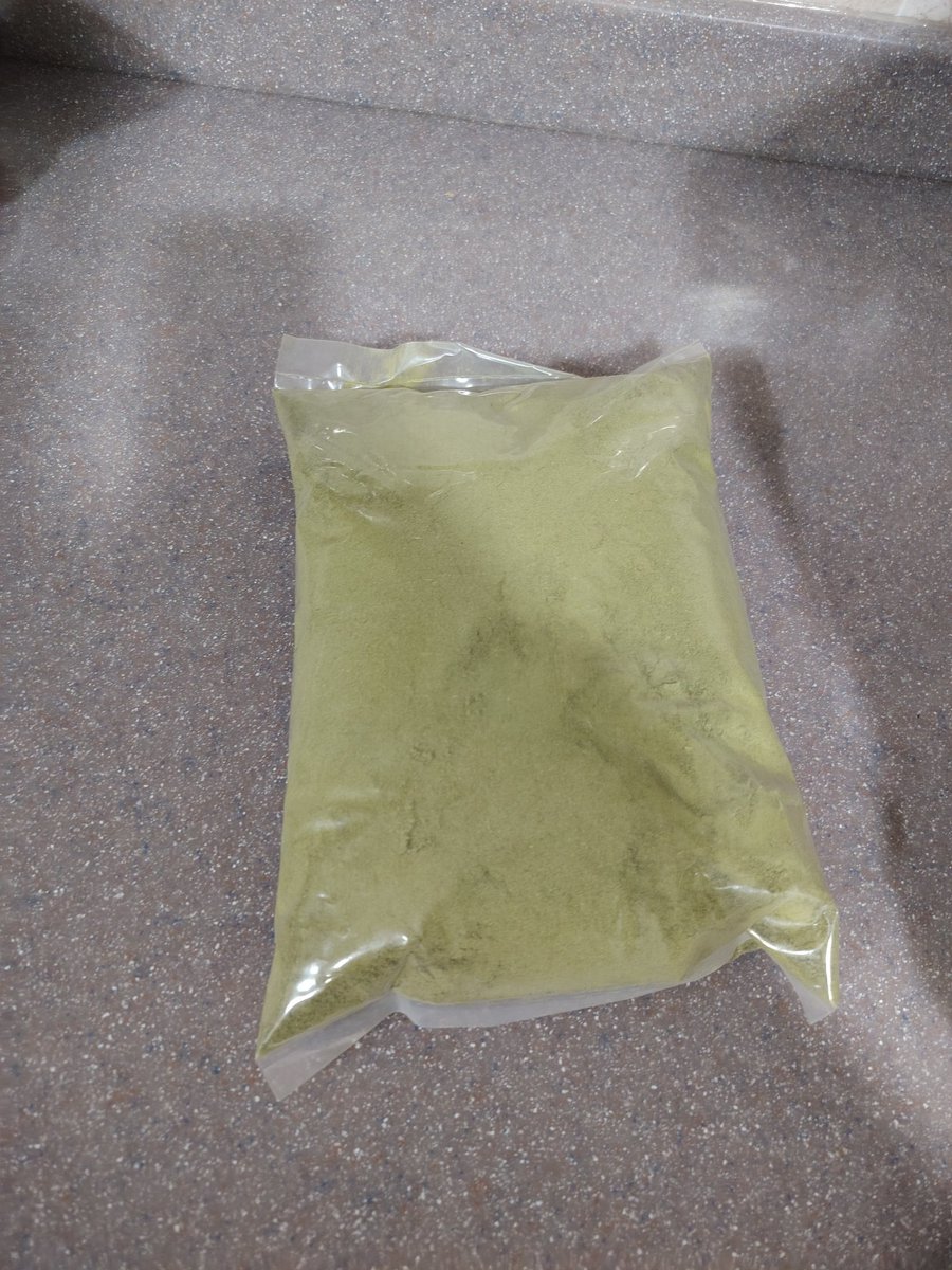 حنى  عماني للبيع الكيسه كيلو  ب٤ريال