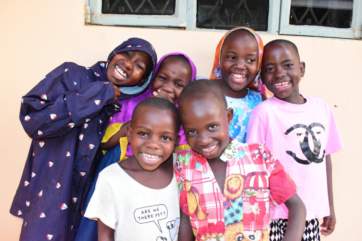 SUNRISEFOUNDAT4's tweet image. &quot;Every smile is a reminder of hope. Together, we can create a brighter tomorrow for every child. 🌟 #EmpoweringChildren #HopeForTheFuture #VulnerableButValiant #sunriseheartoutreach.org #movitug&quot;