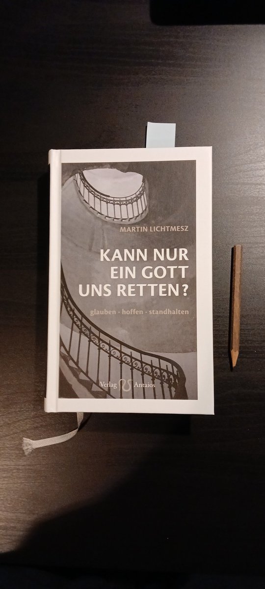 SvarteDauden88's tweet photo. Heute Abend in der #SchwarzwälderStudierstube
#Lichtmesz hat hier ein bedeutendes Buch vorgelegt, welches sich für Religiöse als auch Skeptiker eignet. Den Bezug zu #Gehlen finde ich hierbei mehr als interessant. Lest selbst... @Verlag_Antaios #Hypermoral #Glaube #Gleichheit https://t.co/eCJm405npB