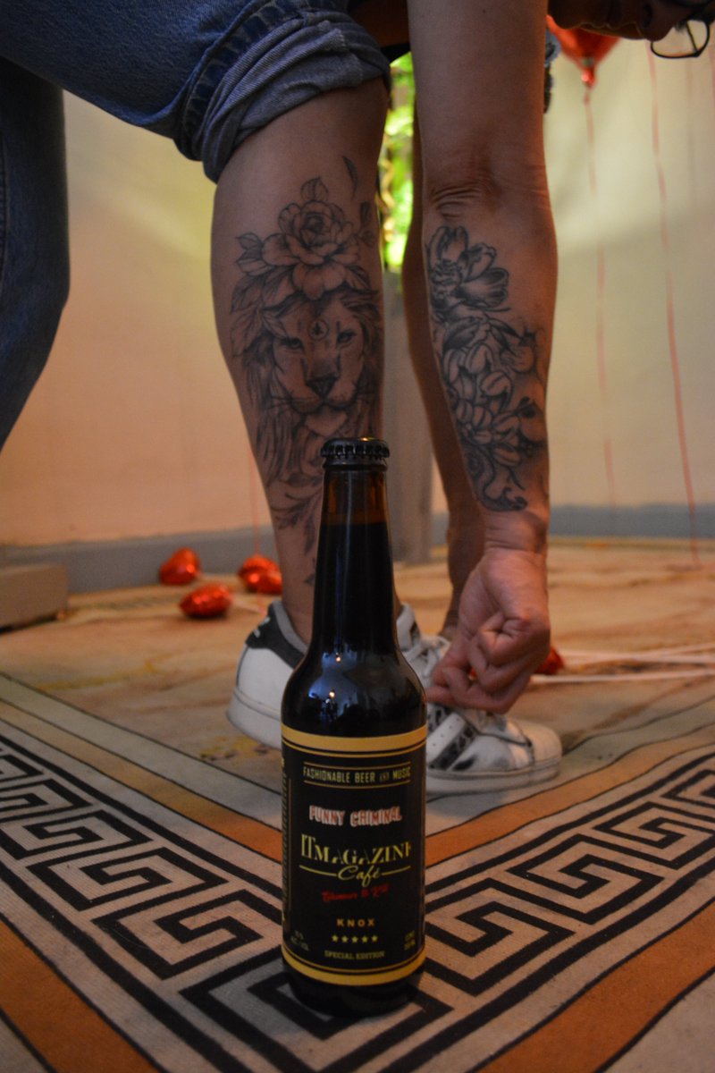ItmagazineMex's tweet photo. LA REVISTA #ITMAGAZINE LANZÁ SU PRIMERA #CERVEZA LLAMADA #KNOX
Segmento: Lager
Categoría: Premium
Estilo: Schwarzbier
Color: Negro marrón
https://t.co/RfWaJctvkq https://t.co/Fm5epUwMO0