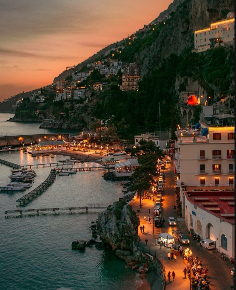 W0rld2026's tweet photo. Amalfi coast, Italy https://t.co/yudJwJvOM5