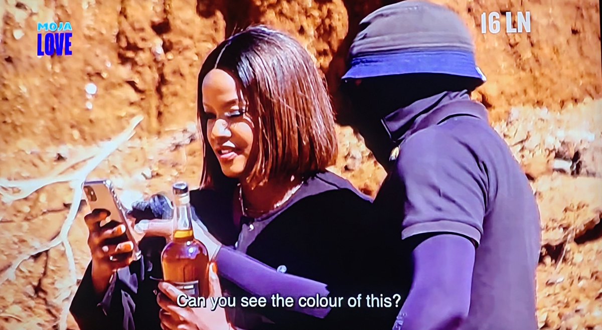 mbali_ndlela's tweet image. #Vimba is uncovering fake Jameson tonight.