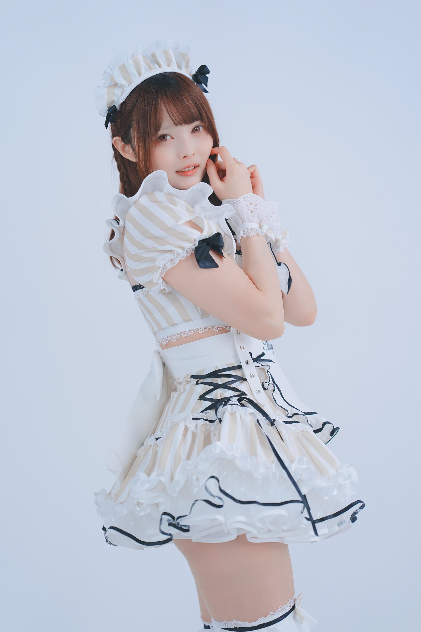 Gj7uQg1awAACZ3O.jpg:large
