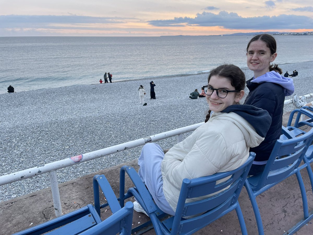 ProtheroeSara's tweet photo. @LouiseInward @pensionscanwork We’re in Nice, in the same flat overlooking the sea we stayed in last year. V relaxing to settle back in to old haunts. https://t.co/OKruaqA2ab