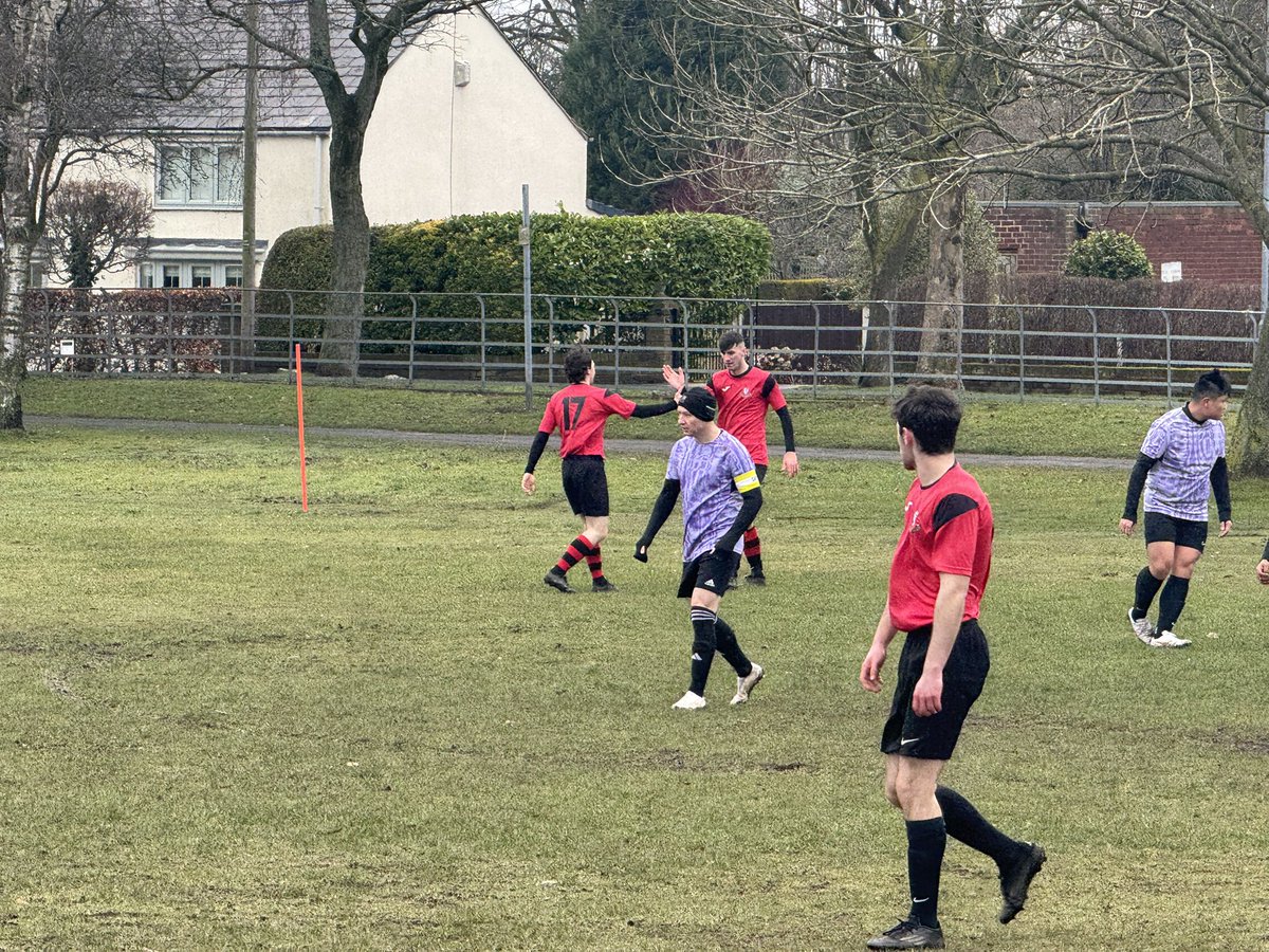 ML Cheshire 0-6 Heath Rangers

Alex Maddock (3)
Ryan Walker
Shay Houghton-Taylor
Jack Hunter

Massive game back on the Heath on Sunday against the Crown.

#UpTheRangers