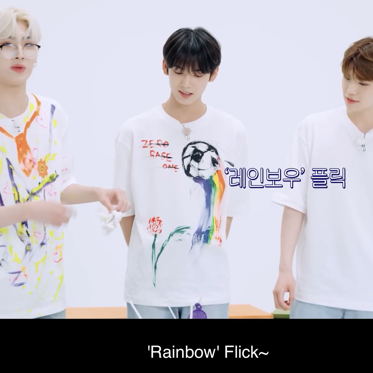 blueberrbin's tweet image. the difference between yujin and hanbin’s t-shirt still gets me😭 let’s just call hanbin’s abstract🫶

#ZBtving #ZBTV_REPLAY    #ZEROBASEONE #ZEROBASEONE_BLUE #BLUEPARADISE