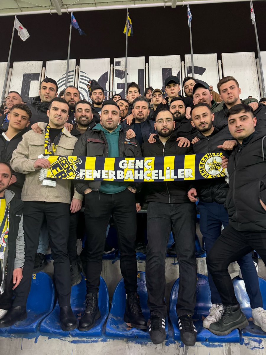 Küçükköy gfb olarak Fenerbahçe‘mizi Kasımpaşa maçında yalnız bırakmadık.