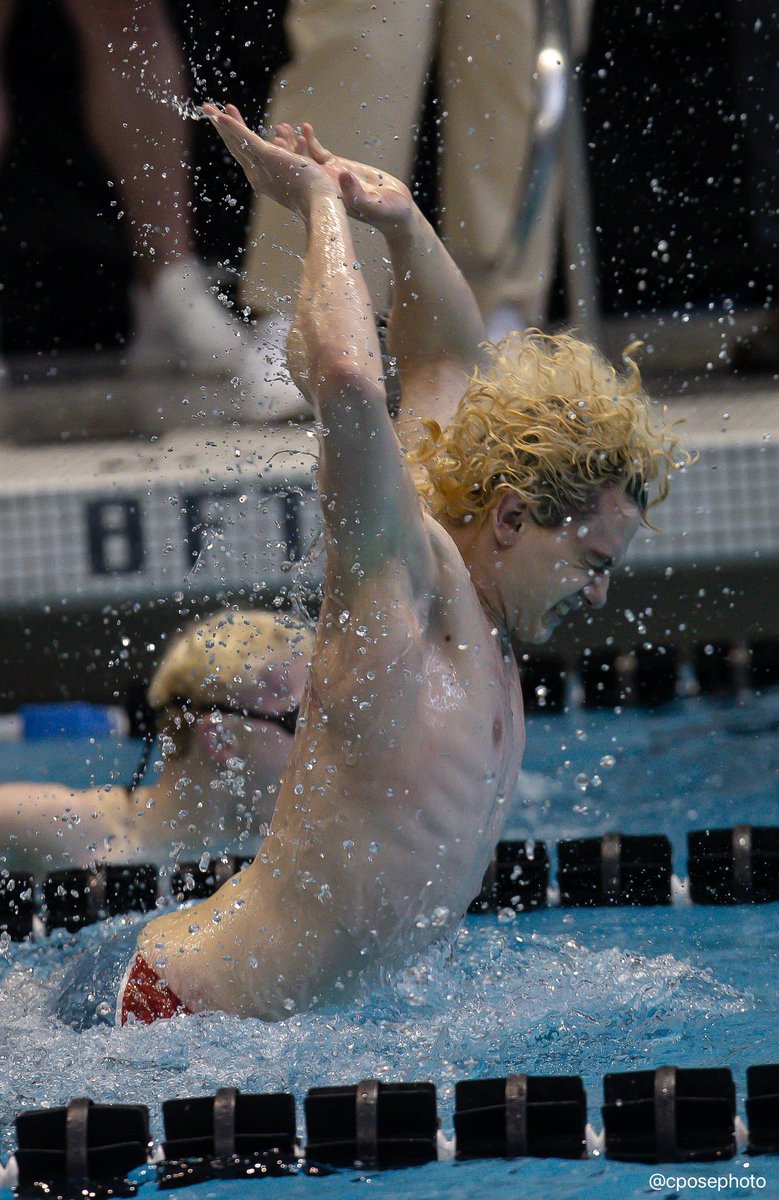 A couple of my favorite photos from this weekend. No matter what colors we wear, at the end of the day, we are Dubuque swimming! Credit cposephoto for capturing some incredible moments.