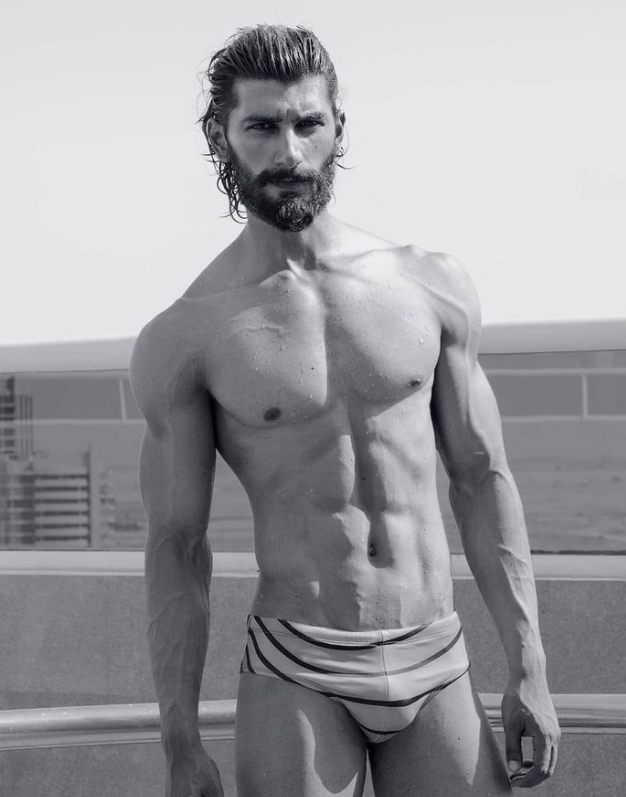 BeardModelBot's tweet photo. Hamza Salah https://t.co/7XvbsiAxSg