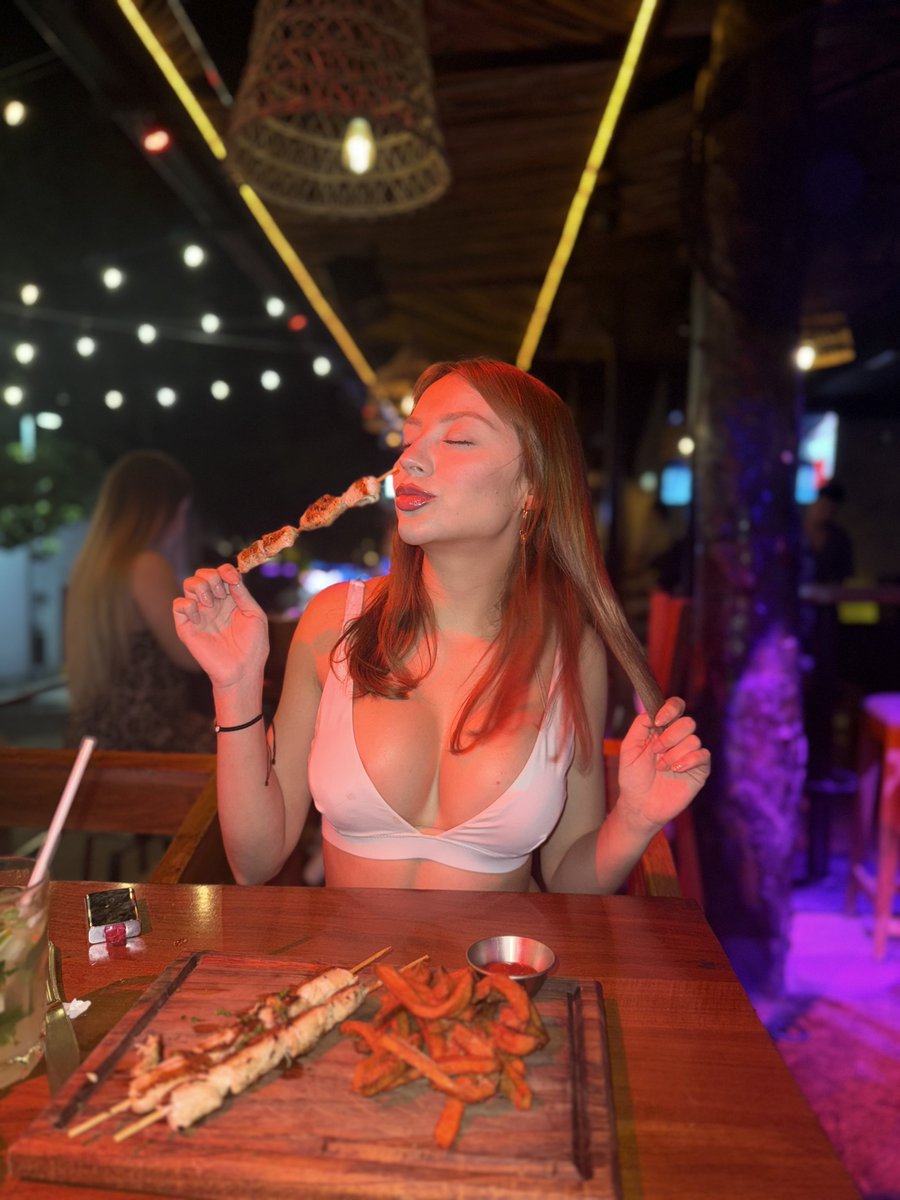 Content from michellemoralesl