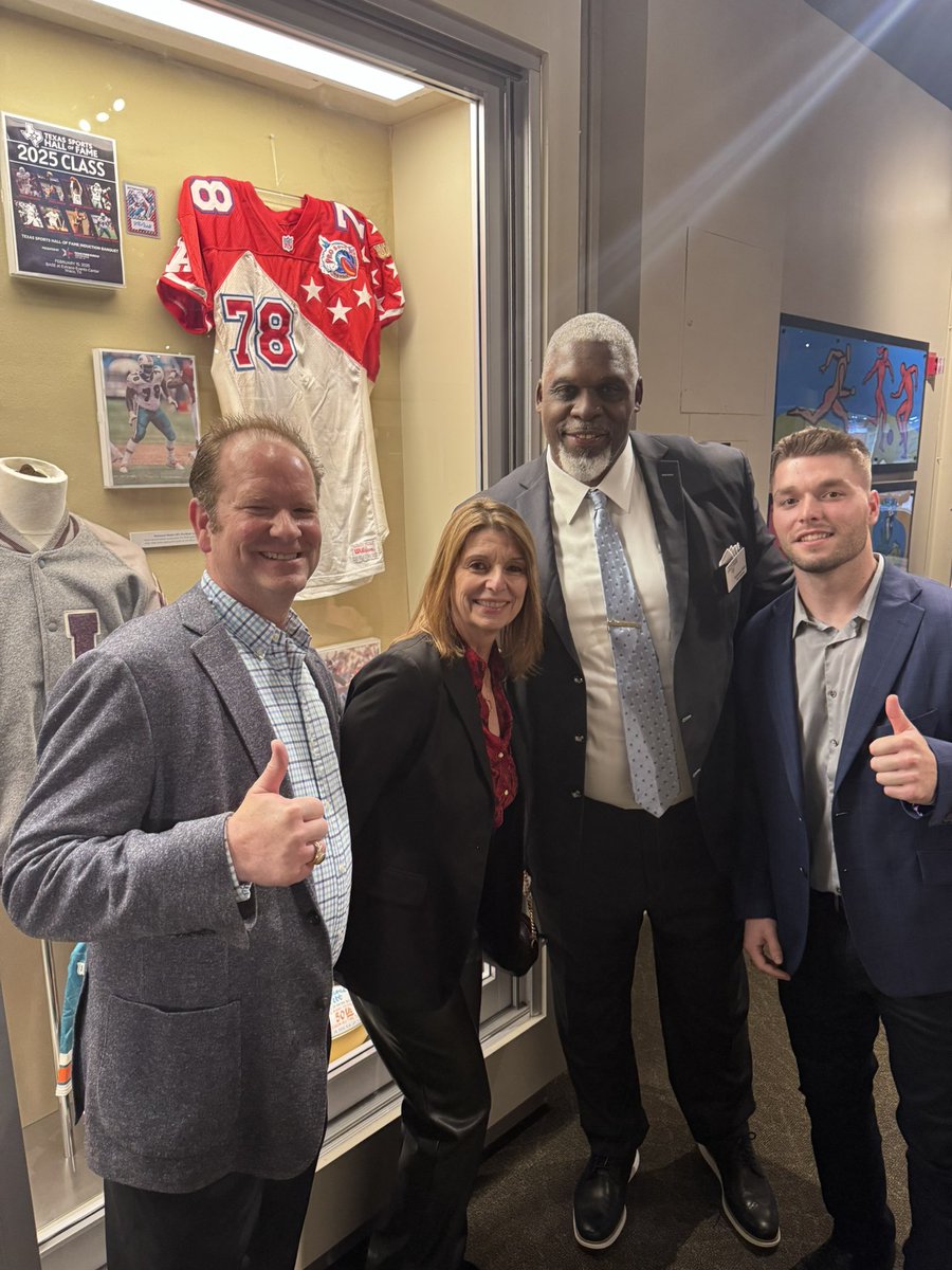 RichmondWebb's tweet image. Pictures from the Texas Sports Hall of Fame Banquet. #TSHOF