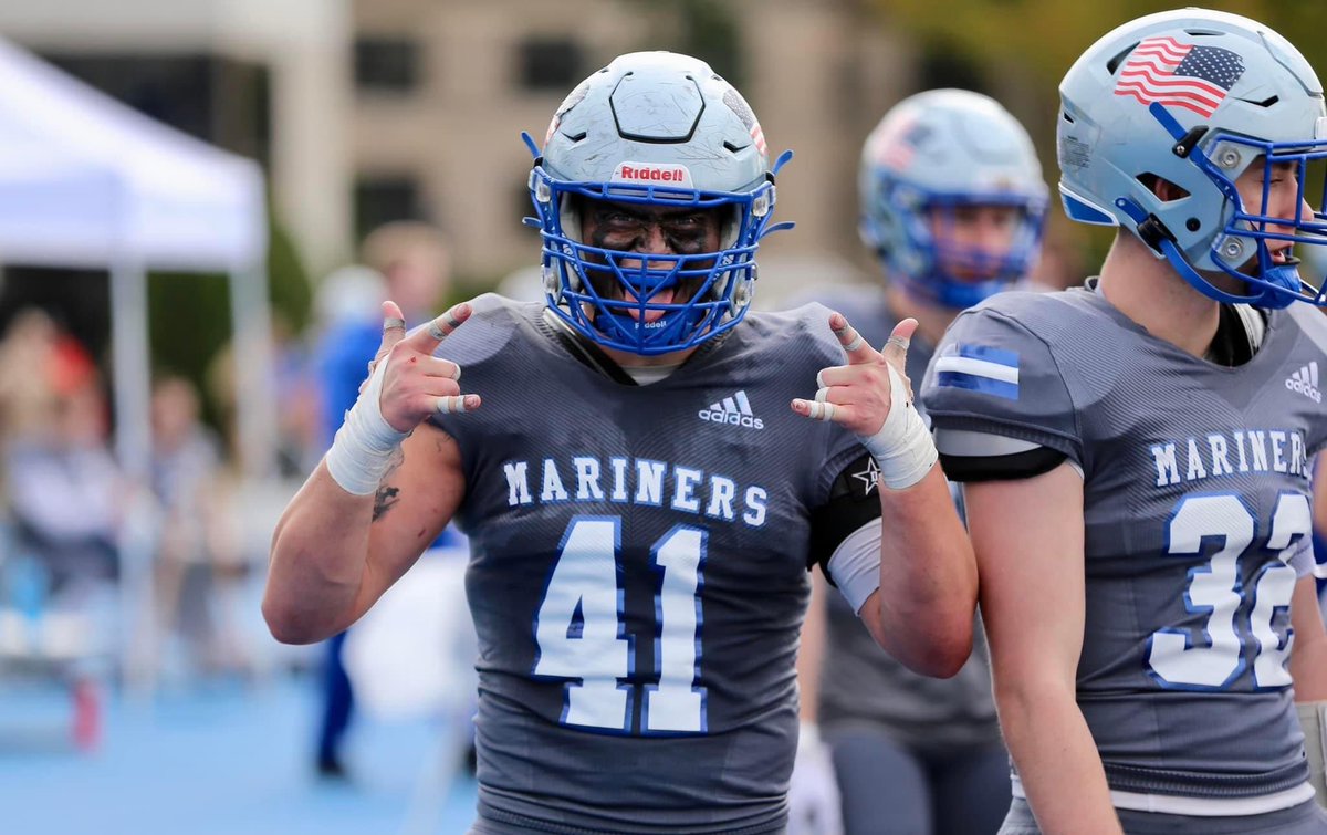 Kings Point has it ALL: 

✅#3 Return on Investment School in the entire🇺🇸
✅Most Options at Graduation out of all five Service Academies
✅Uniquely located just 21 miles east from NYC
✅Active vs Non-Active Career tracks. No Active Duty commitments. 
✅8 straight winning seasons