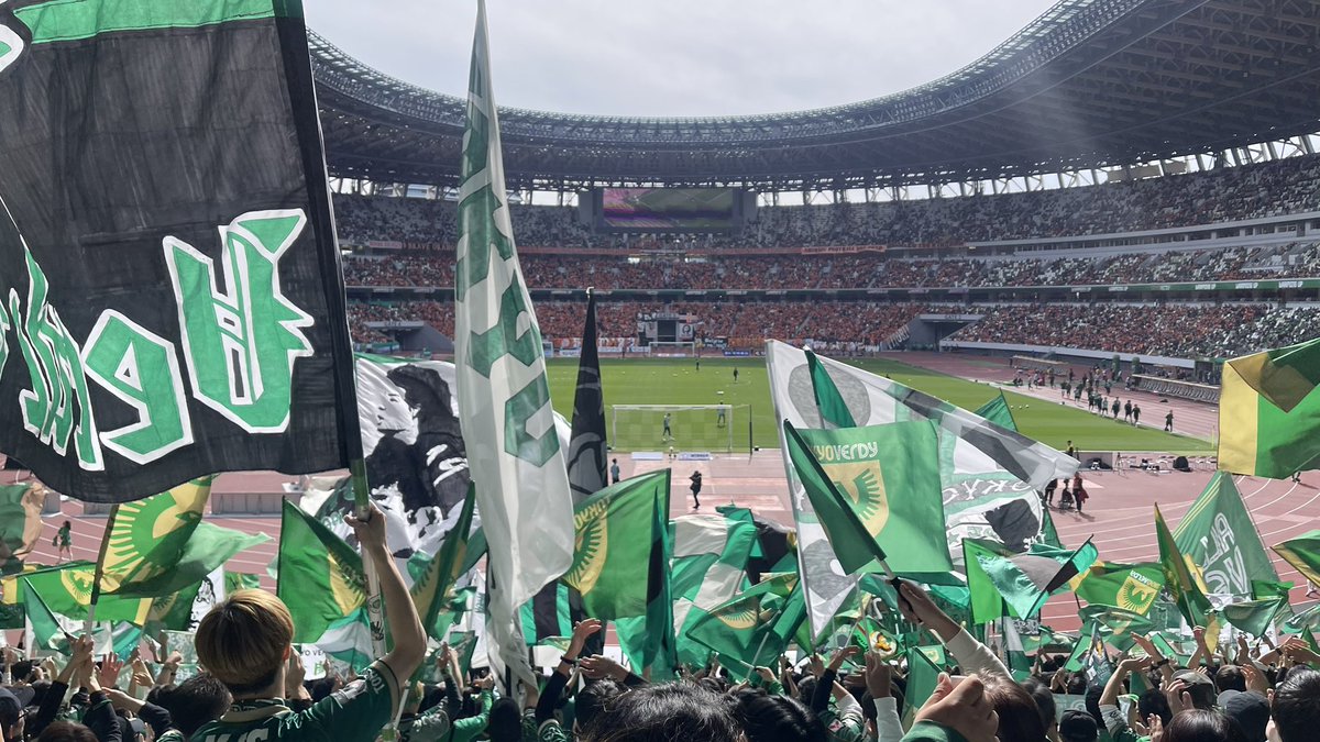 VeLcly's tweet photo. 開幕💚次は勝とう！ https://t.co/GI7CzxpOXY