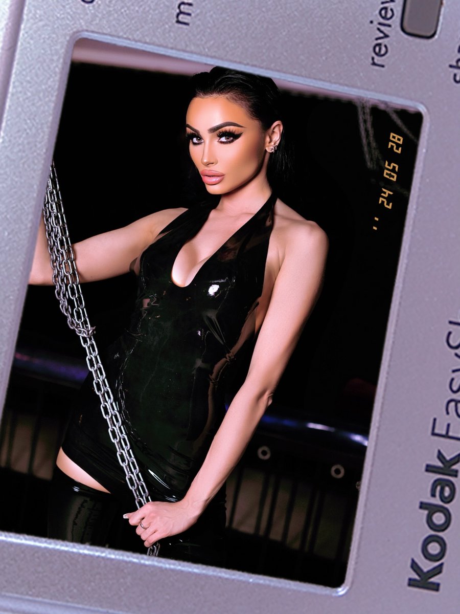 Enna Divine (@ennadivine) on Twitter photo 