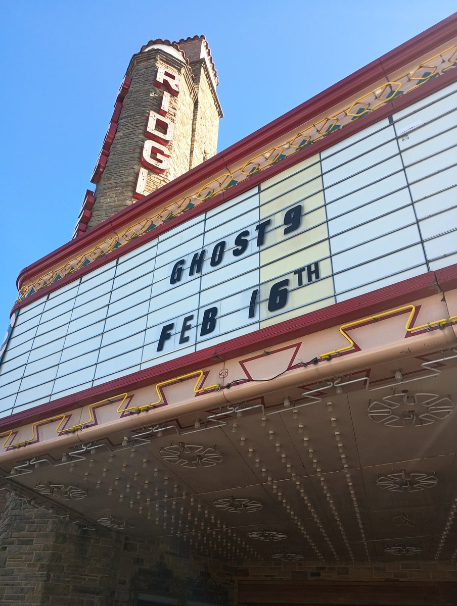 kpopshowkase tweet picture