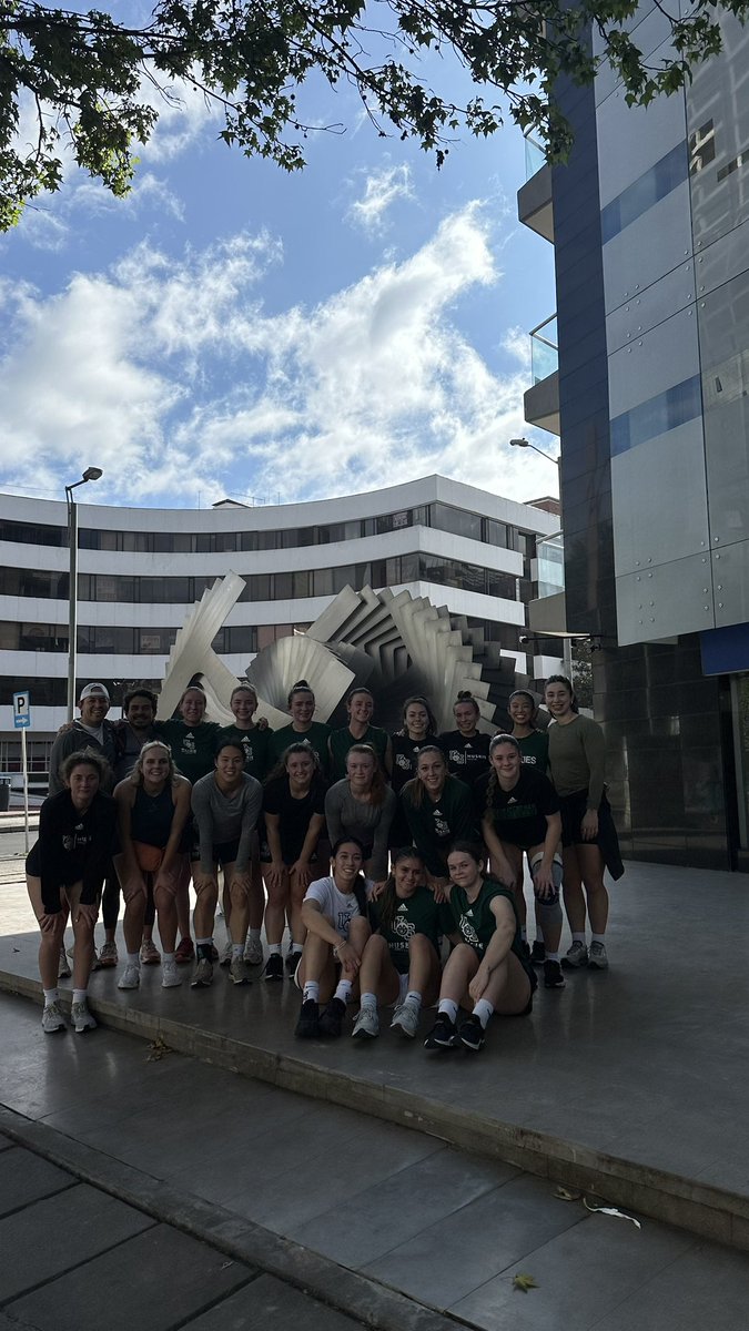 HuskieWSOC's tweet photo. Thanks to Samir Marin @HuskieTFCC alumni for helping set the pace in our morning run today adjusting to the Bogota Altitude in prep for our games this week ✅🏃🇨🇴

Huskie family across the 🌎

#HuskieFamily #HuskiesaroundtheWorld https://t.co/Nm5barvCgR