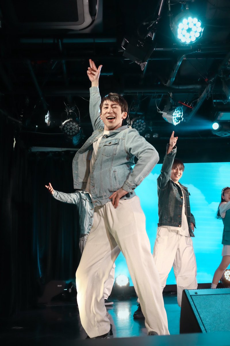Juniorjun_SDN's tweet photo. 第181話　ダンダダダダン2期早く見たい。

ご来場頂きありがとうございました😄

準レギュラーも来週で終わってしまう💦
一曲一曲いつラストか分からないから悔いがないように楽しもうと思います。

本日も劇場でお待ちしてます☺️ https://t.co/awvBOW5byi
