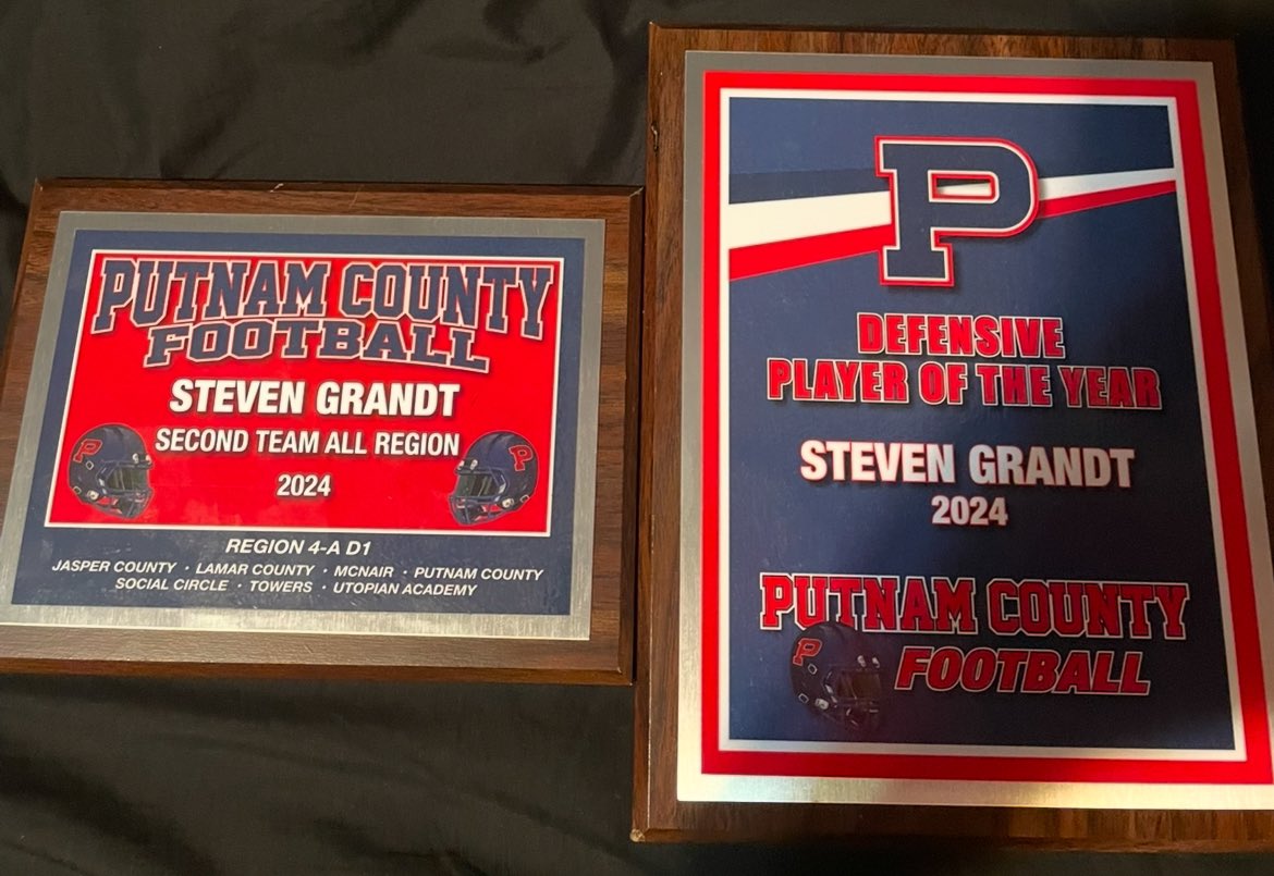 Steven Grandt (@stevengrandt_) on Twitter photo Im very thankful for my coachs and family for keeping me on the right track and providing everything they could for me. Im blessed to receive defensive player of the year for <a href="/PCWAREAGLES/">PUTNAM FOOTBALL</a> and second team all region
<a href="/coachharvin/">Joel Harvin</a> <a href="/coachmcbrideDL/">Jimal McBride</a> <a href="/SoutheastElite_/">Southeast Elite Prospects</a> <a href="/RecruitGeorgia/">Recruit Georgia</a> Im very thankful for my coachs and family for keeping me on the right track and providing everything they could for me. Im blessed to receive defensive player of the year for <a href="/PCWAREAGLES/">PUTNAM FOOTBALL</a> and second team all region
<a href="/coachharvin/">Joel Harvin</a> <a href="/coachmcbrideDL/">Jimal McBride</a> <a href="/SoutheastElite_/">Southeast Elite Prospects</a> <a href="/RecruitGeorgia/">Recruit Georgia</a>