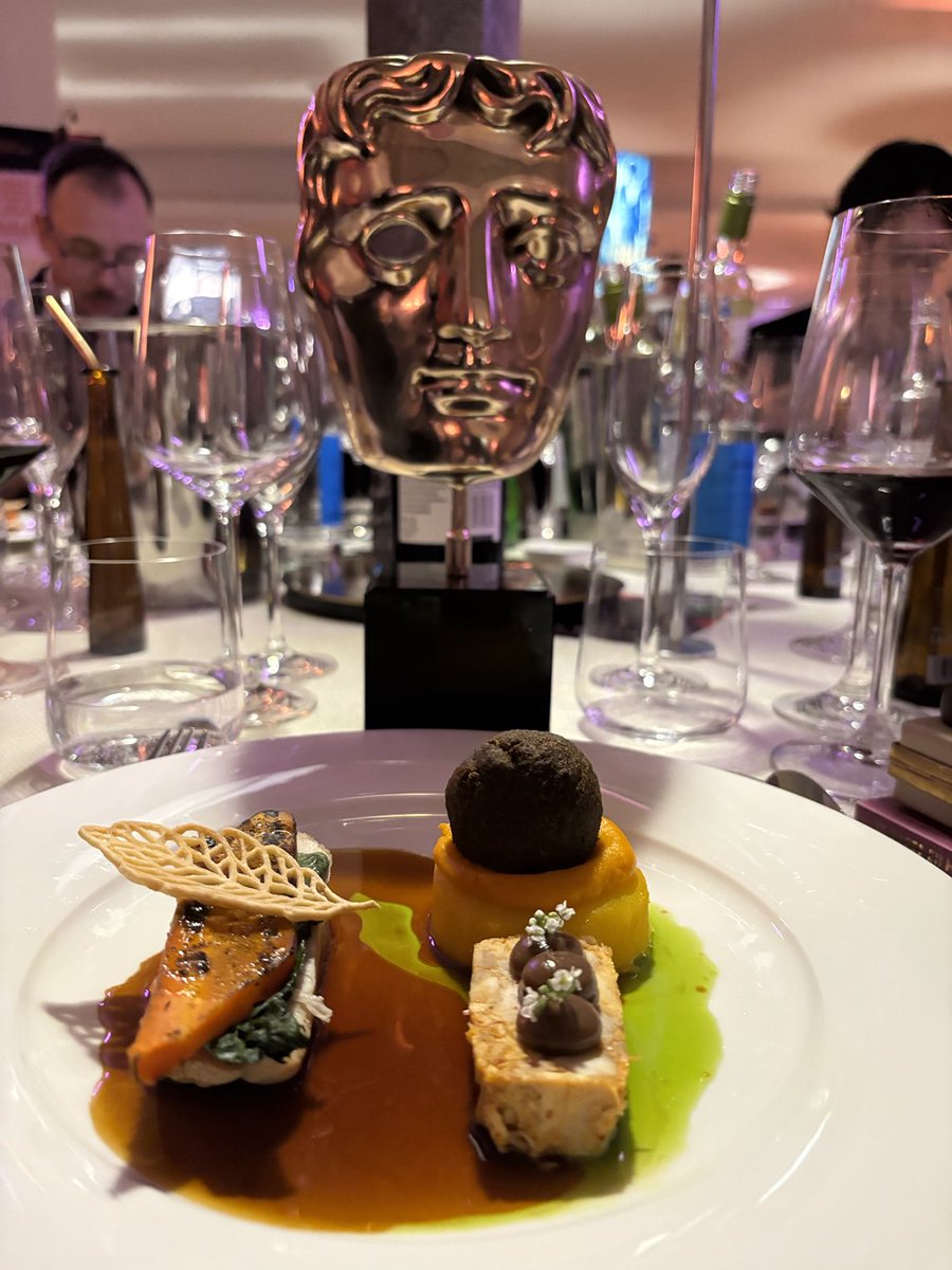 Trevor Birney tweet media