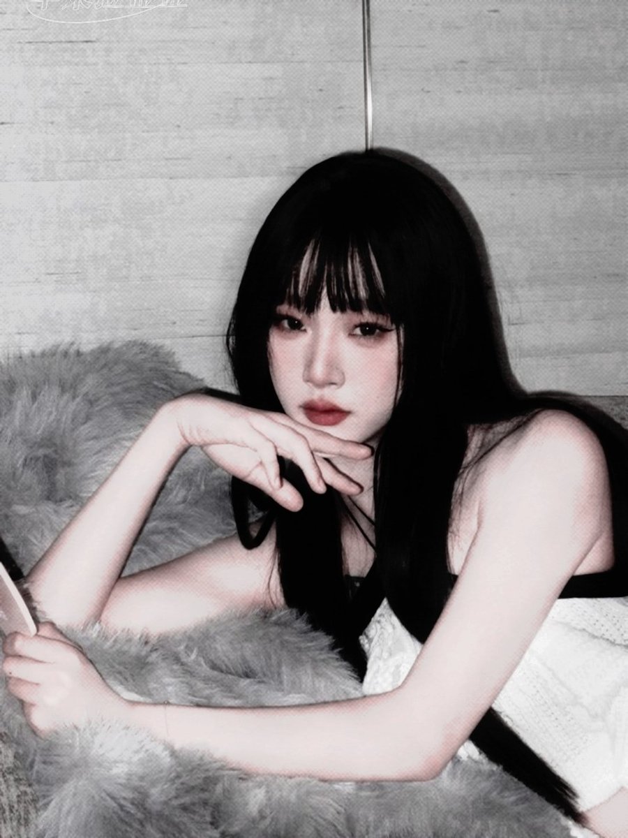 ㅤ

ᅠ     This  is  a  given ,  an  offering .  In  your
ᅠfavour ,  a  sacrifice  in  your  name ,  but  I
ᅠknow  you've  got  a  taste  so  just  take  a
ᅠbite  of  me  .ᅠᅠ𖤐

ㅤ