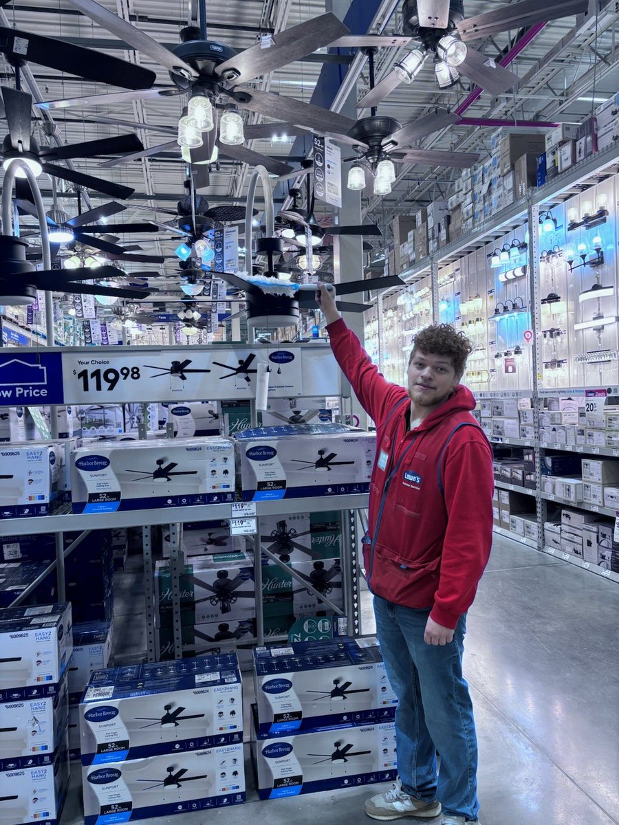 AdamM1888's tweet photo. James showing off the Bona Dusting Kit for this weekend's demo at Beckley Lowe's. 

@JBBailey88 
@merchantmike3 
@kennygrimsley https://t.co/h6Ck3KQjLM