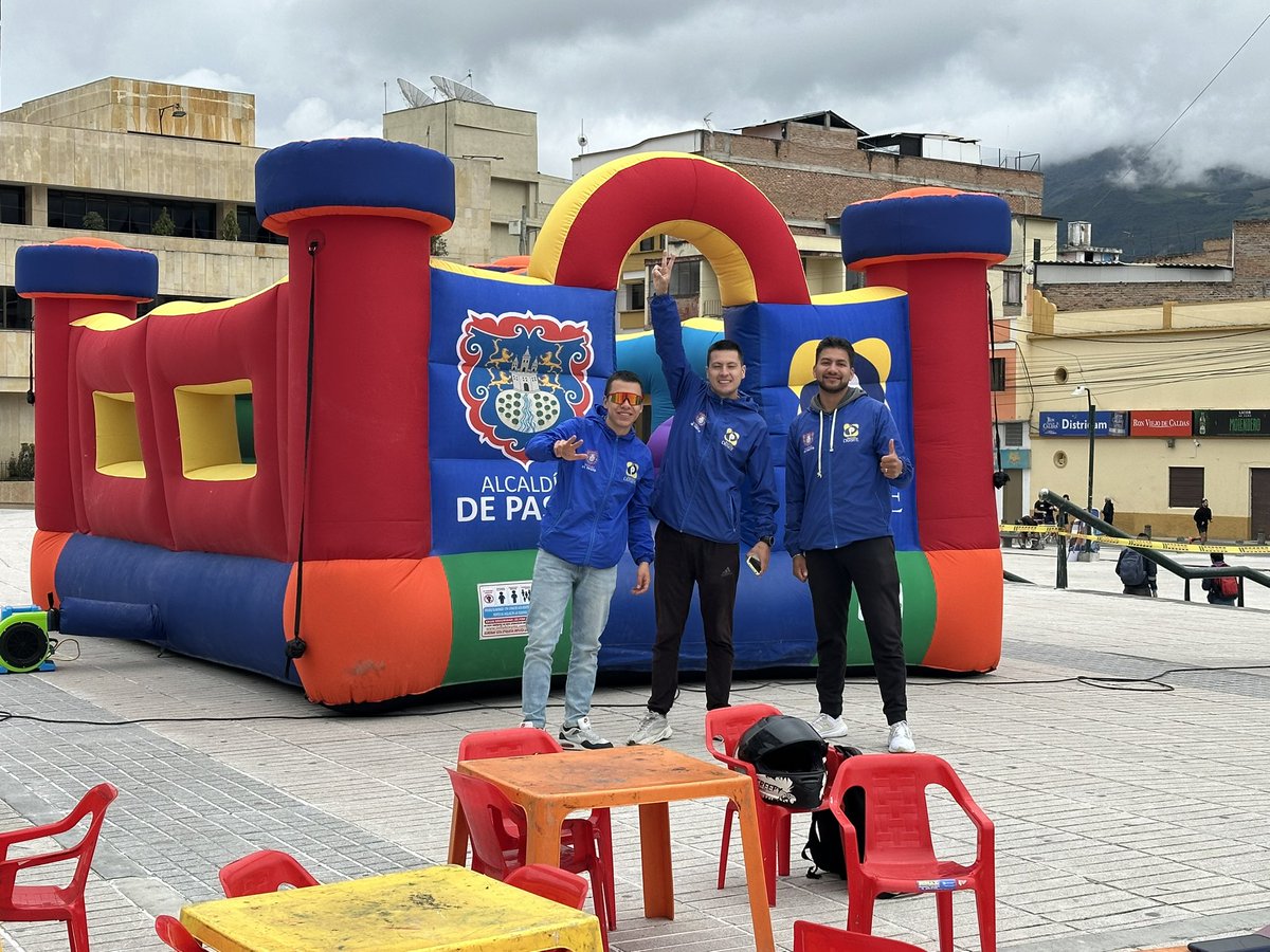 🚴‍♂️ La Ciclorecreovida sigue moviendo a Pasto

Ciclovía activa, actividad física en la Plaza del Carnaval, inflables para niños y Biciescuela, promoviendo el uso de la bicicleta.

¡Nos vemos en la próxima jornada! 

#PastoDeporte #Ciclorecreovida #Biciescuela #Deporte #Recreación