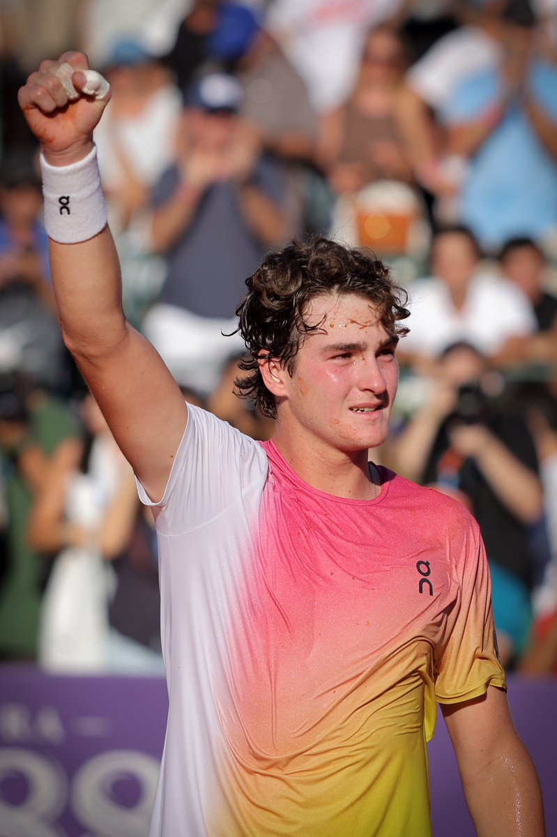 iebmasargopen's tweet image. El  ̶f̶u̶t̶u̶r̶o̶ presente del tenis llegó 🤍