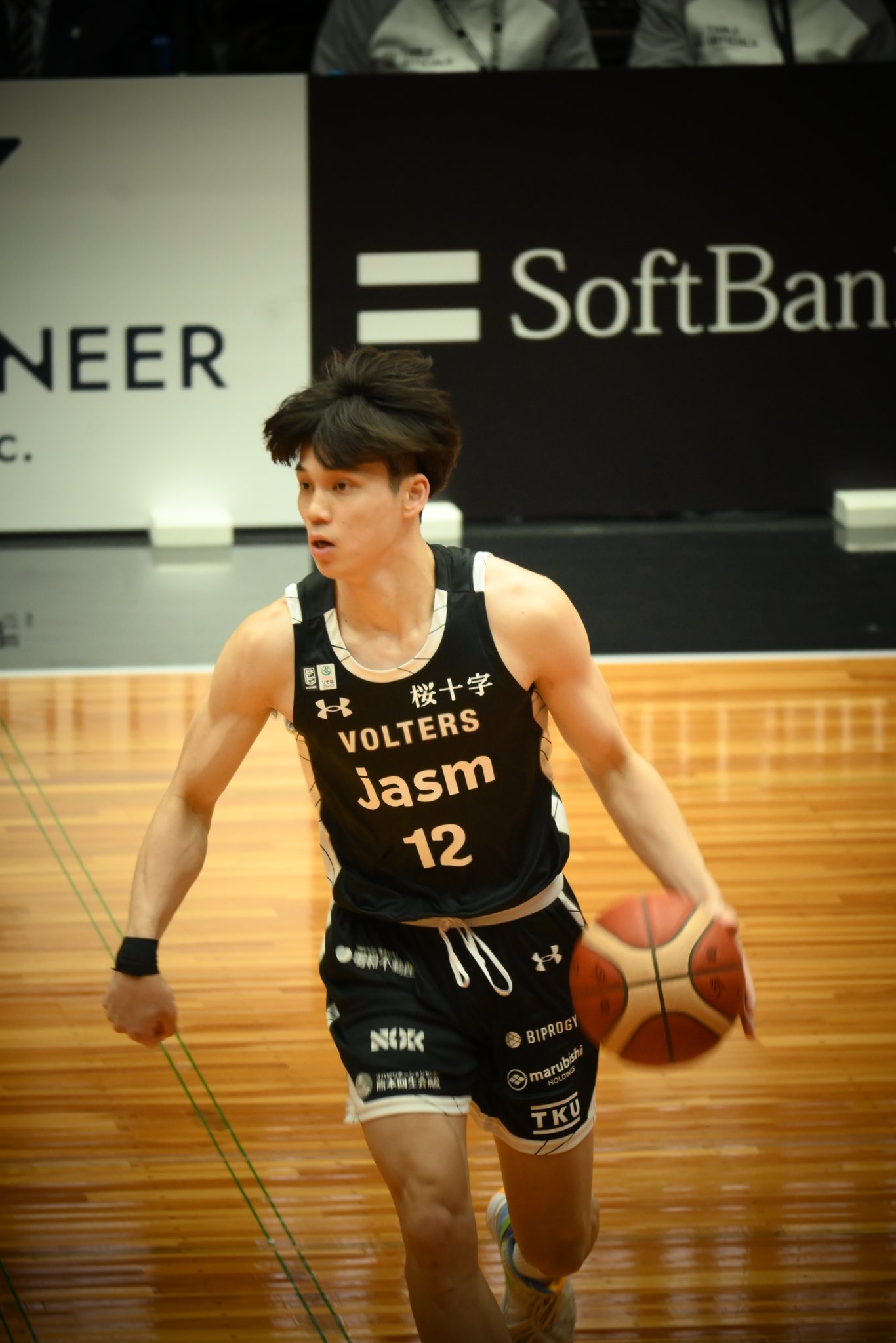 熊本ヴォルターズ 記念ユニフォーム 保坂晃毅 熊本ヴォルターズ 記念ユニフォーム 保坂晃毅 - メルカリ