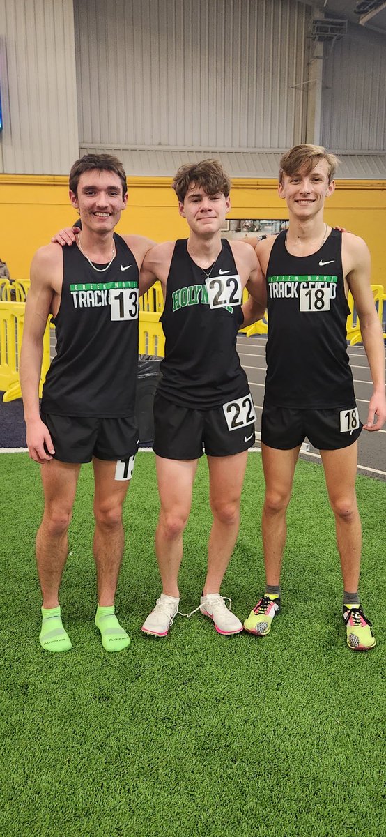 Indoor season highlights so far:

Jake Balentine added 6 feet to his school record weight throw at Oberlin 

Meka Balas dropped 6 seconds off his 1600 school record at BW

Today at Kent, Meka and Grant Tomecko destroyed the 3200 meter record by 28 and 16 seconds respectively