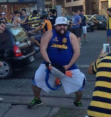 LukasLakd's tweet photo. ME DUELE LA PIJA DE TANTO COJER +20 https://t.co/BMar4IDBPv