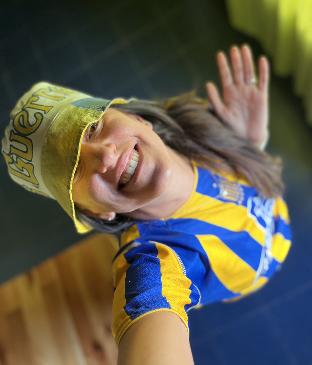 Capoma4's tweet photo. Bailá hasta el final 💛💙
“La gloria no tiene precio” + 20 https://t.co/gOQp7kf5Ti