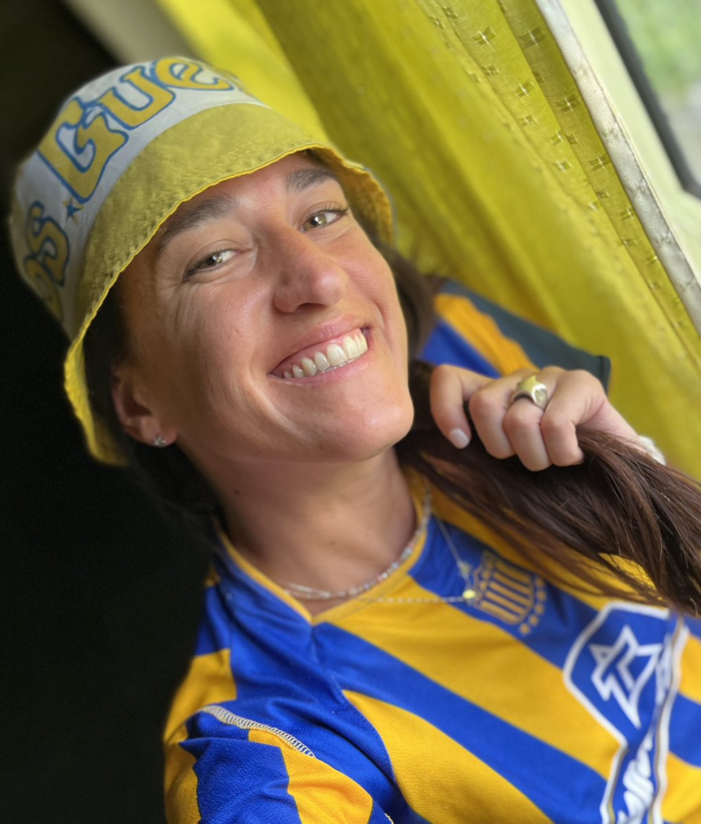 Capoma4's tweet photo. Bailá hasta el final 💛💙
“La gloria no tiene precio” + 20 https://t.co/gOQp7kf5Ti