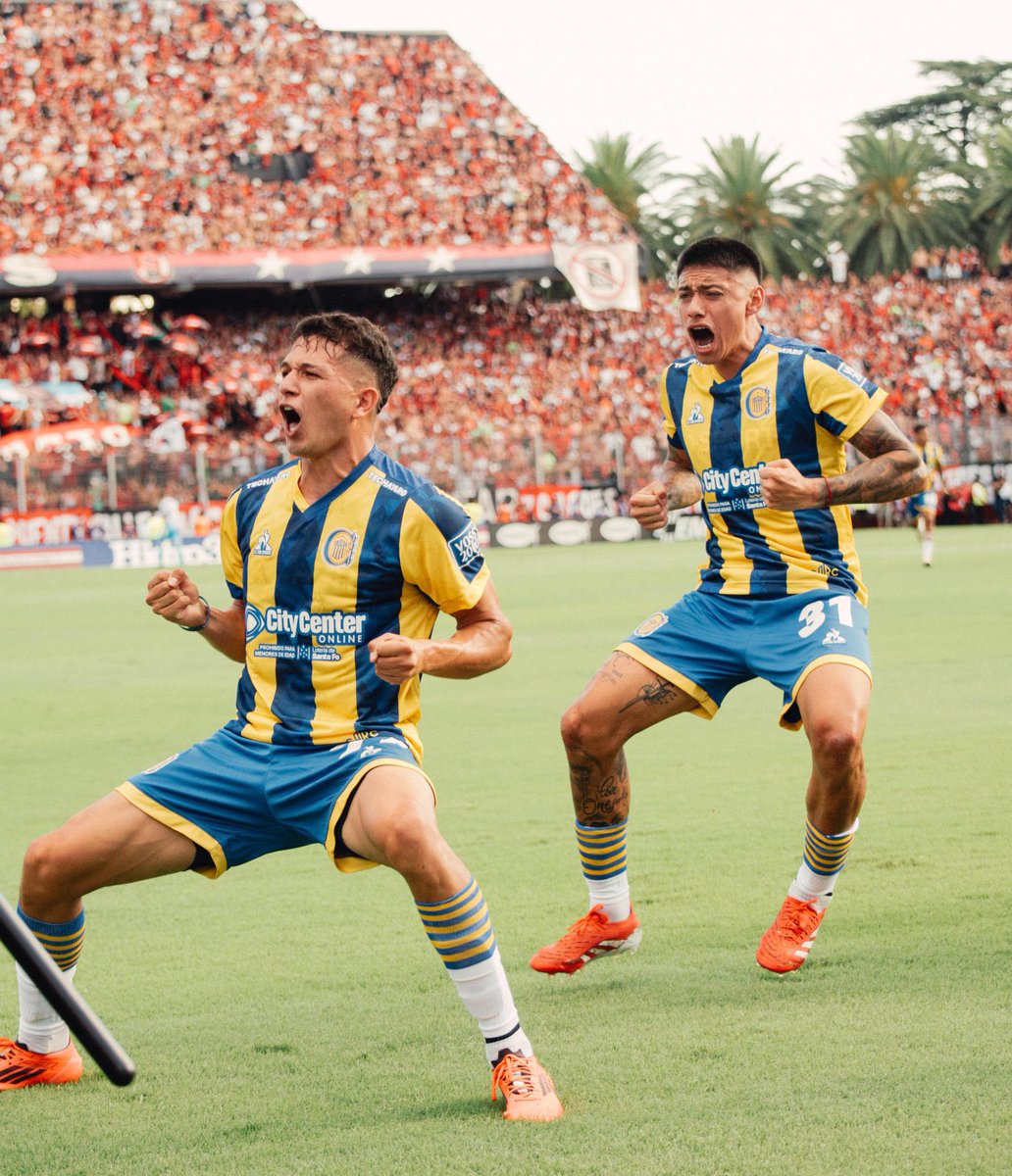 DUEÑOS DE ROSARIO 💙💛

PARA TODA LA ETERNIDAD 🐧