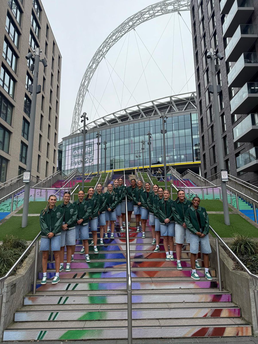 elise 🎀 tweet media