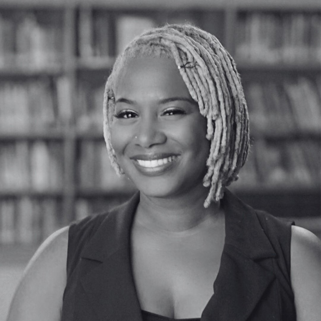 DocConner13's tweet image. In an insightful episode of Voices For Excellence, Kai Frazier dives into the transformative role of EdTech in shaping the future of education. How are you using EdTech to drive instructional innovation? bit.ly/3CJVvWW #EducationForAll