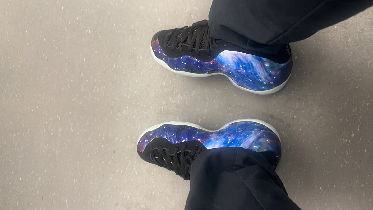 TheAngryFowl's tweet photo. They look better on feet than they do in photos!!! #WhatAreYouWearingToday Nike Air Foamposite Galaxy #Snkrs #GotEmEarly https://t.co/kWJZN4QzjJ