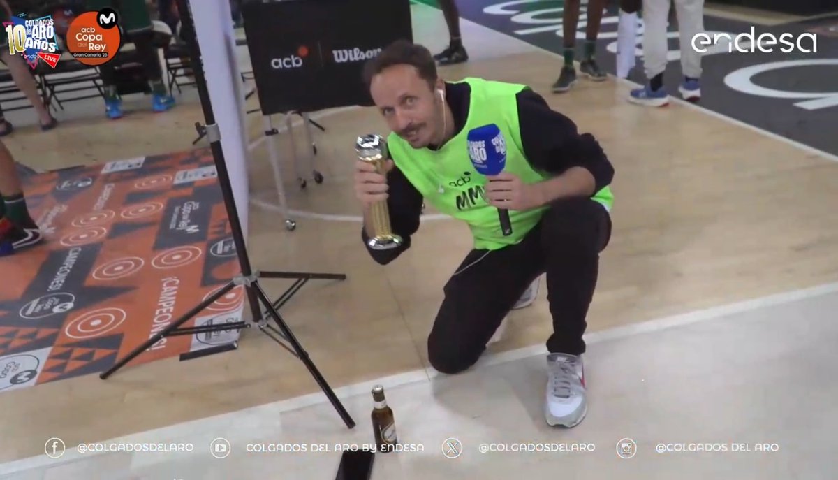 La verdad es que me encantaría ser de <a href="/unicajaCB/">UnicajaCB</a>. Qué equipazo, qué bien juegan y qué buena gente son. 

Merecido título y todo lo bueno que les pase 👏🏻