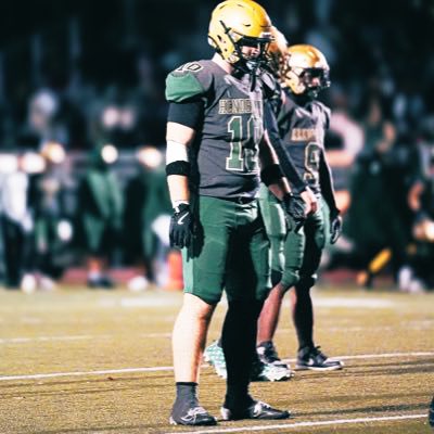 NE6FB_Recruits's tweet photo. #One2Watch 👀
@HendrickenFball’s (RI) DL @ChaseBedrossian ‘26 prospect with ✌🏻D1 ⭕️s:
6’3 253 (+8lbs since season end)
4.78 weighted GPA
D-Stats:
•45 Tkls
•20 TFL
•4 sacks
•2 blocked passes
•20+ QB pressures
**First year at DL** https://t.co/pFewpjtRze