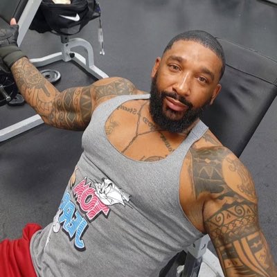JamesHarcum11's tweet photo. #NewProfilePic https://t.co/a3MNCIDO8C