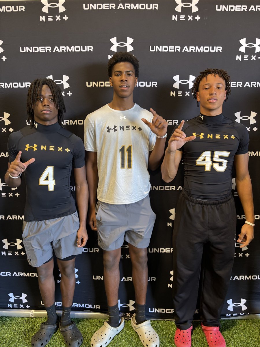 Coach K-Dubb20 (@kwhitley20) on Twitter photo We had 3 out of 5 invited to <a href="/UnderArmour/">Under Armour</a> Dallas Camp compete today <a href="/GingerBrdMan13/">Victor Scott</a> who won RB MVP <a href="/VickLincoln12/">Victor Lincoln JR</a> injured <a href="/joejoehairston1/">Joseph Hairston</a> <a href="/2wayFoster/">James Foster III</a> and not pictured <a href="/zayygoind1/">Izayah lee</a> injured Great job representing <a href="/LancasterFBwebo/">Lancaster Football</a> <a href="/TheCoachPaul7/">Leon Paul III</a> RECRUIT #WEBONATION 🟠⚫️ We had 3 out of 5 invited to <a href="/UnderArmour/">Under Armour</a> Dallas Camp compete today <a href="/GingerBrdMan13/">Victor Scott</a> who won RB MVP <a href="/VickLincoln12/">Victor Lincoln JR</a> injured <a href="/joejoehairston1/">Joseph Hairston</a> <a href="/2wayFoster/">James Foster III</a> and not pictured <a href="/zayygoind1/">Izayah lee</a> injured Great job representing <a href="/LancasterFBwebo/">Lancaster Football</a> <a href="/TheCoachPaul7/">Leon Paul III</a> RECRUIT #WEBONATION 🟠⚫️
