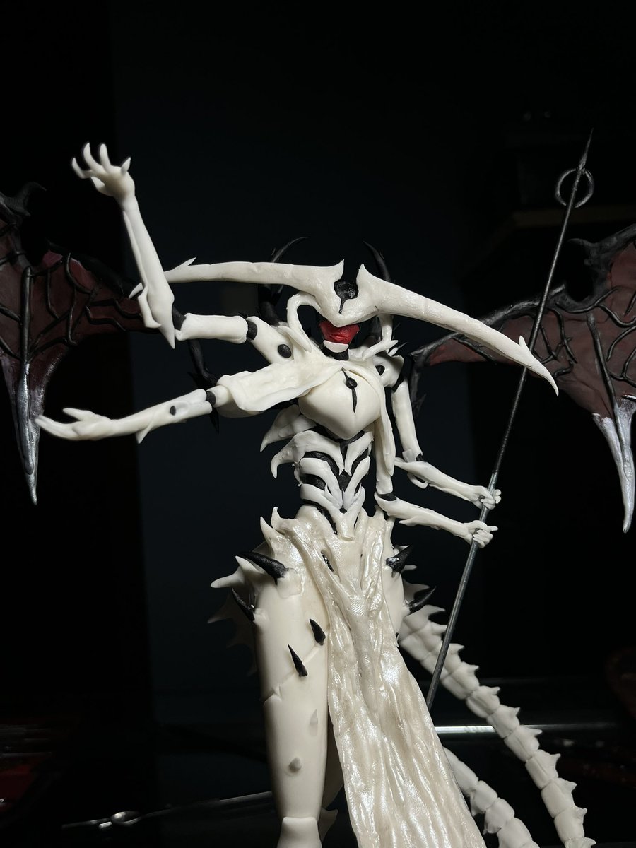 HechoPorUnGeek's tweet photo. Atraxa

#Sculptor #Sculpture #Sculpting #art #Clayart #clayartist #Atraxa #MTGAetherdrift #MTG #Geek 
@RealGDT https://t.co/KksiS21zXq