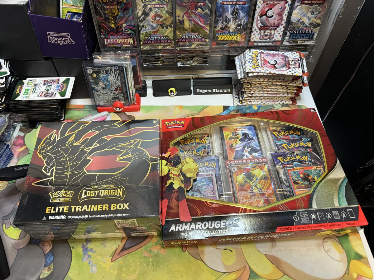 As a thank you for the amazing support, 

GIVEAWAY TIME!

One winner will win this Armarougue collection box and a Lost Origin ETB!

All you have to do is 

Follow @ragersstadium
Like, Repost, plus tag a friend! 

US ONLY

WINNER WILL BE DRAWN ON 3/2/2025
🔥❤️