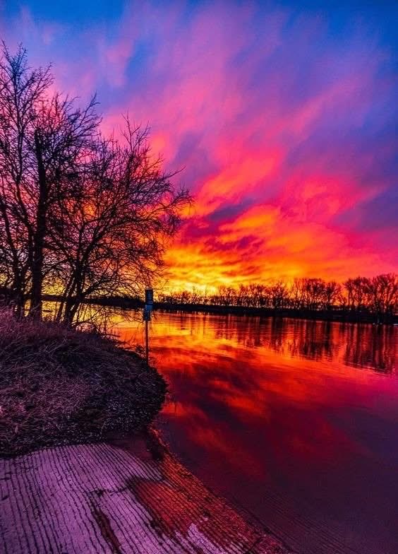 H (@h123456789far) on Twitter photo 