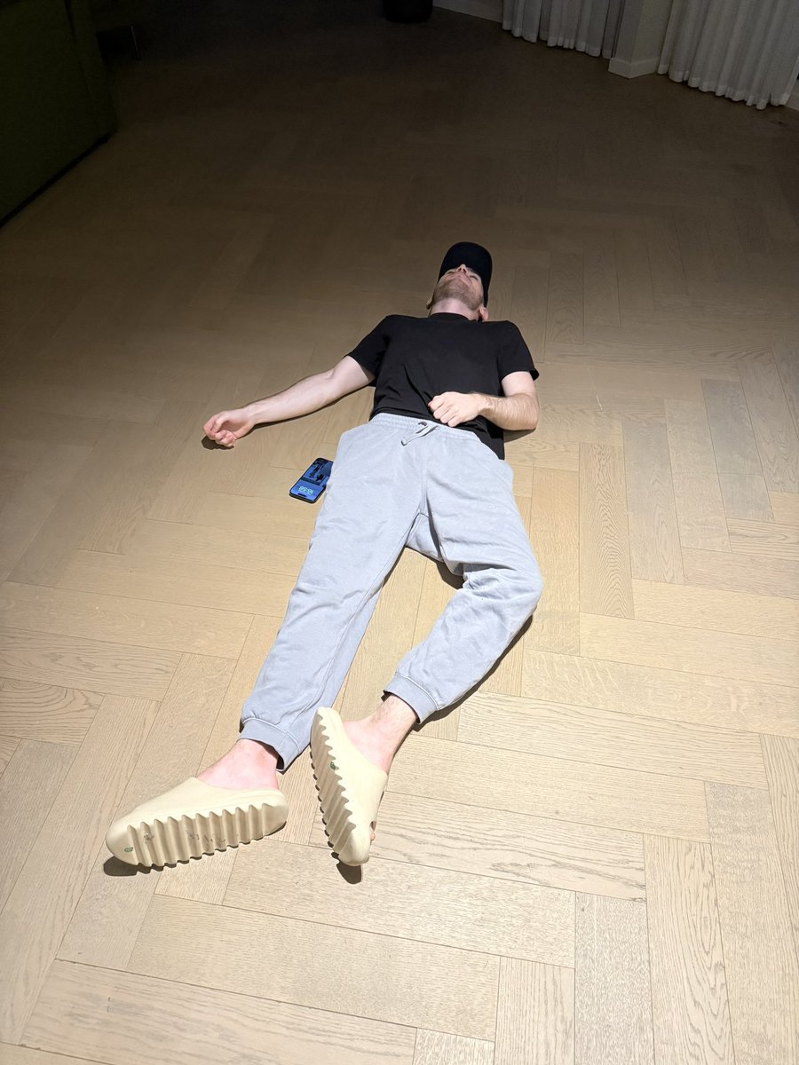 MrSavageUpdates tweet media